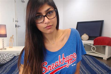 sex mia kalifa|Mia Khalifa Kanal